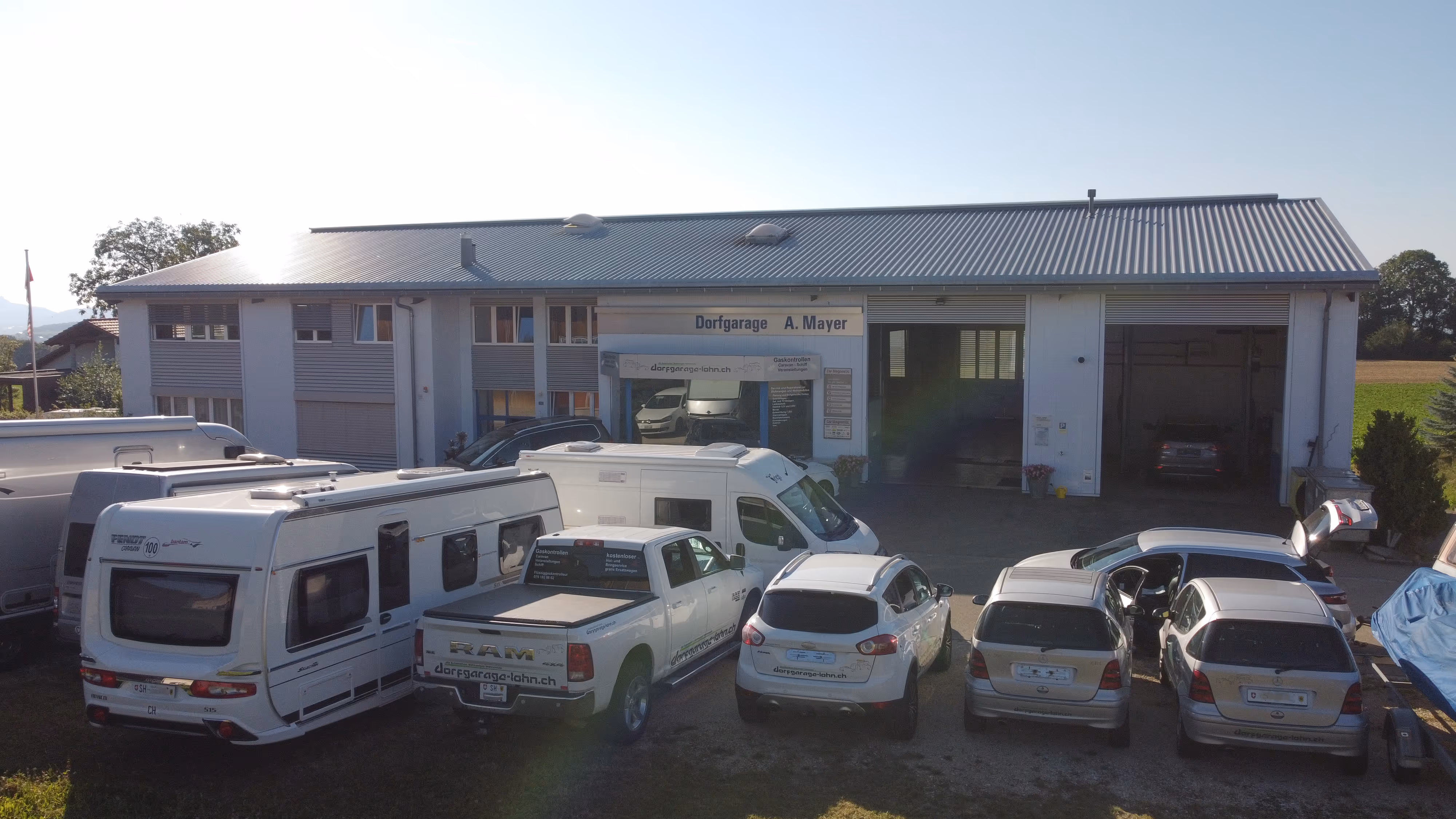 Dorfgarage Lohn am Blattenweg 1 in Lohn, Kanton Schaffhausen – Luftaufnahme