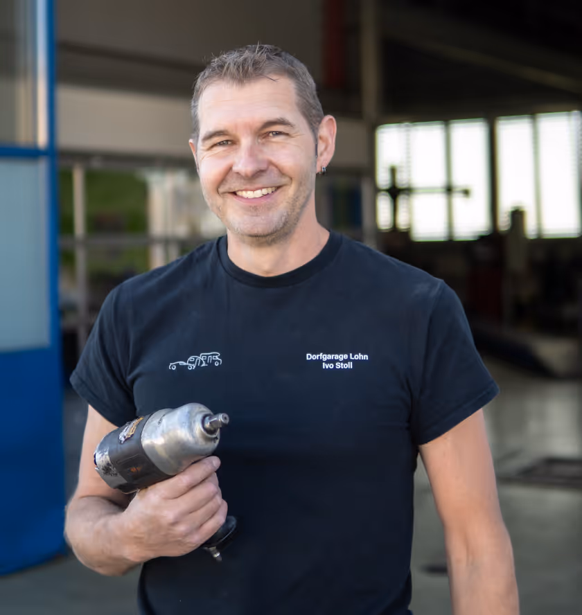 Ivo Stoll, Automobil-Elektroniker