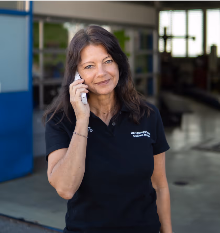 Daniela Mayer, Buchhaltung und Administration
